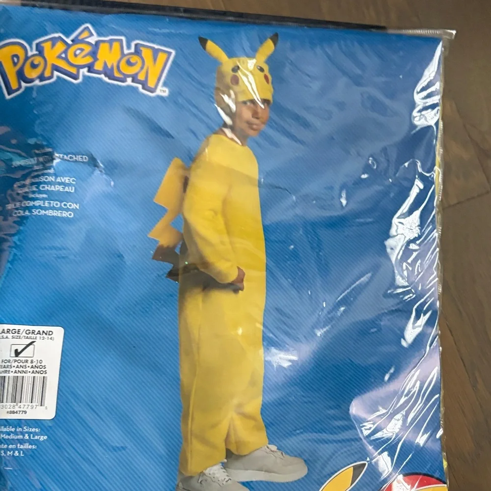 Rubie's Pikachu Yellow Kids Costume with Hood and Tail NWT LARGE - Picture 4 of 4